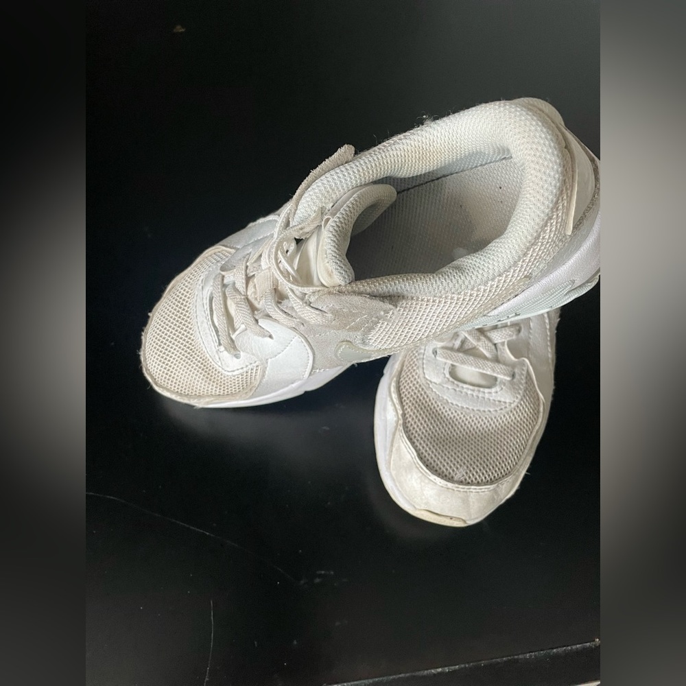 Youth Nike air max size 2